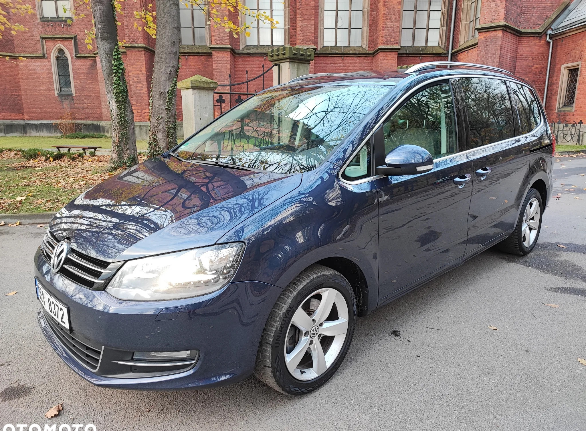 Volkswagen Sharan cena 39800 przebieg: 224000, rok produkcji 2012 z Grodków małe 232